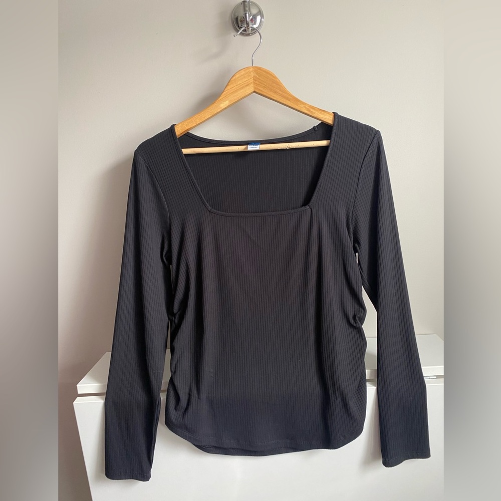 Old Navy long sleeve top